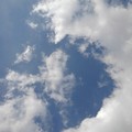 写真: 綺麗なカーブの雲（2月11日）