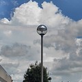写真: 街灯と雲（7月28日）