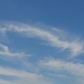 写真: 竜のような形の雲（10月11日）