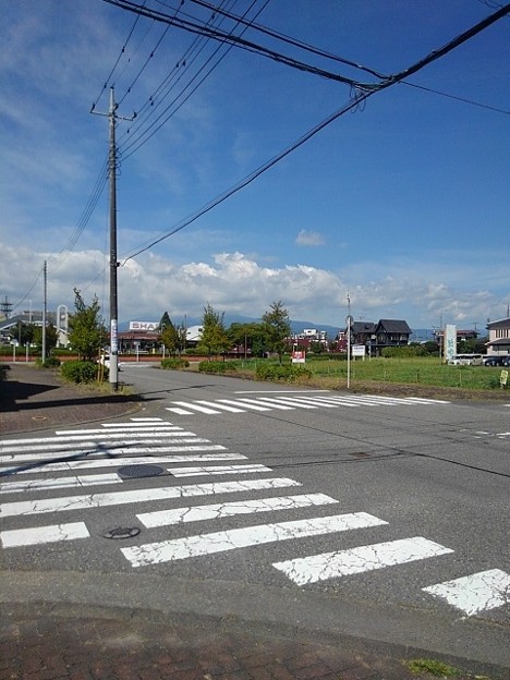 写真: 交差点の景色（9月14日）