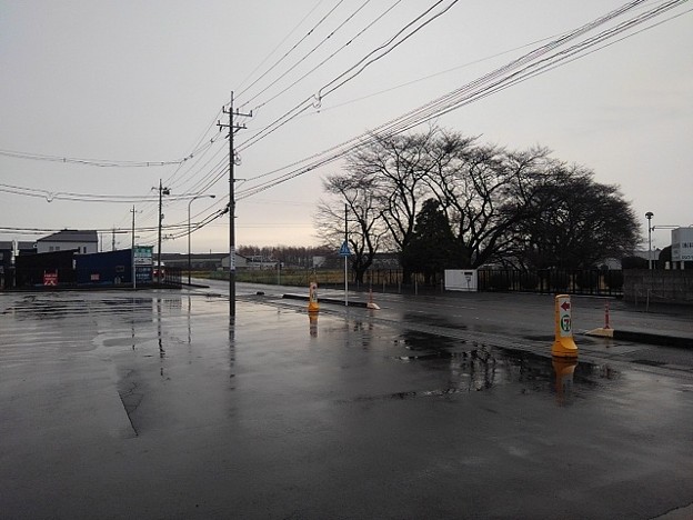 Photos: 雨の駐車場（12月13日）