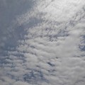写真: 波打ち際みたいな雲（5月6日）