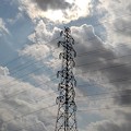 写真: 鉄塔と雲（6月19日）
