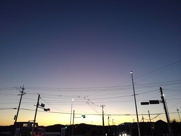 道路からの夕日（11月21日）