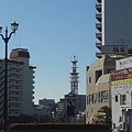 写真: 鉄塔と街灯（1月12日）