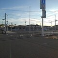 コンビニの駐車場から見えた交差点（2月3日）