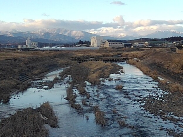 川と那須の山（2月8日）