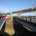 写真: 道路沿いの橋（2月17日）