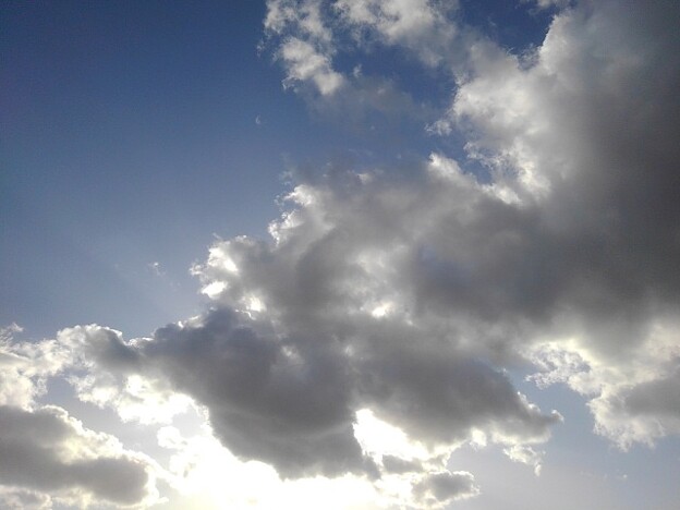 青空と雲（4月19日）