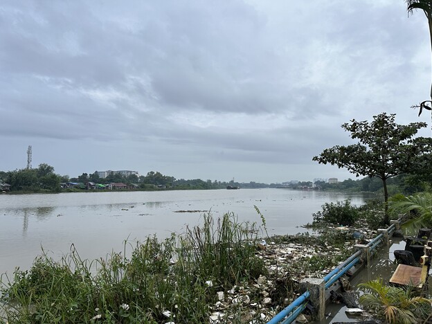 増水した川 at YANGON