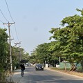 写真: ヤンゴンの片隅で (3)