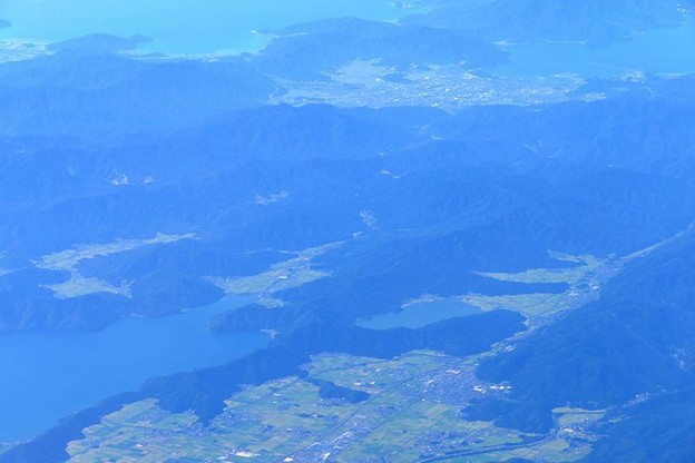 写真: 琵琶湖と余呉湖