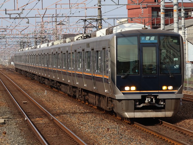 写真: 京都・神戸線321系　D17編成
