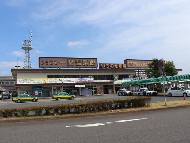 写真: 一ノ関駅 西口
