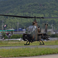 写真: AH-1S着陸