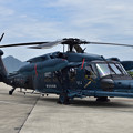 写真: UH-60J救難ヘリコプター