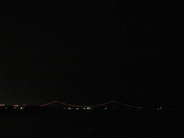 明石海峡大橋のライトアップ（１）