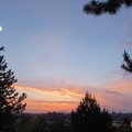 写真: 西展望台からの朝焼け