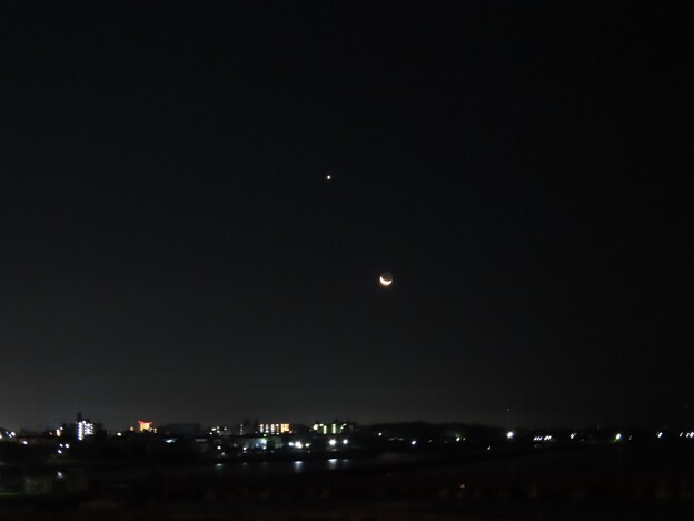 写真: IMG_231210 (1)　今朝のお月さんと金星
