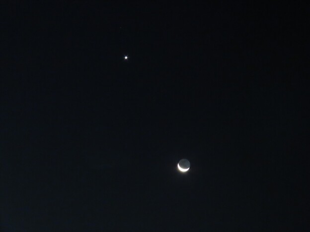 写真: IMG_231210 (10)　今朝のお月さんと金星