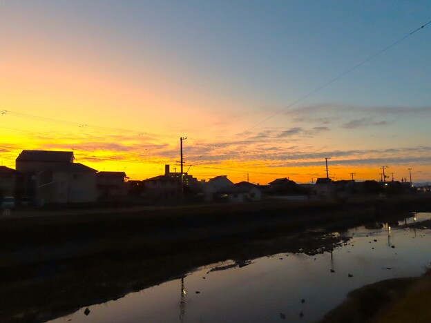 IMG_240208 (3)　瀬戸川の夜明け