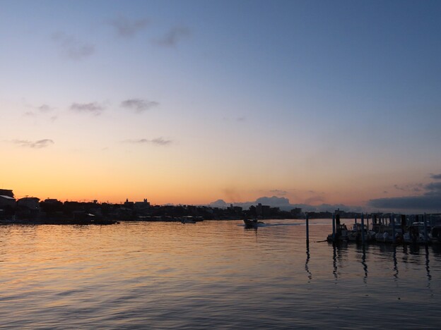 写真: IMG_240425 (3)　ボートパークの夜明け