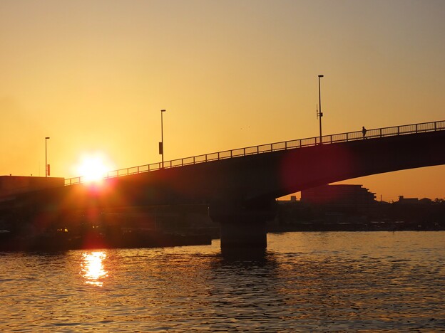 写真: IMG_240425 (26)　東二見橋の朝日