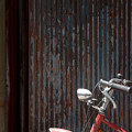 写真: トタン前の自転車