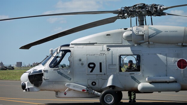 写真: SH-60K　この機種かな？