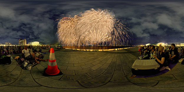写真: 2022年8月7日　清水みなと祭り　花火大会　360度パノラマ写真(4)