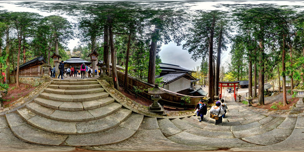 高山 日枝神社　拝殿前石段 360度パノラマ写真