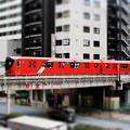 写真: Red Train
