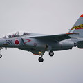 写真: 亜音速ジェット機　T-4