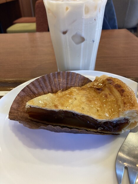 リッチミルク紅茶和三蜜・アップルパイ