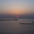 写真: 松崎海岸の夕日