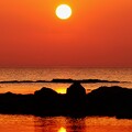 写真: 落陽　能登　上野海岸