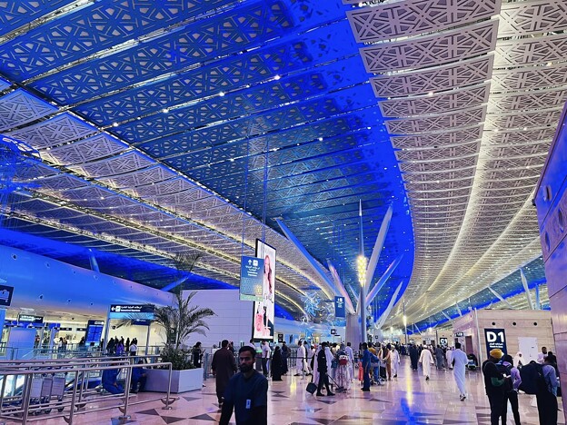 写真: ジェッダ巨大空港