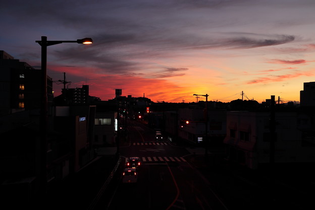 写真: 夕焼け・・国道３号線