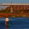 写真: 渓流釣りと東上線