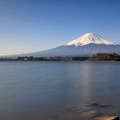 写真: 河口湖と富士山　長秒で〜