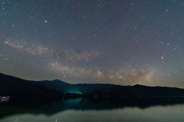 写真: 桧原湖の星空　その２