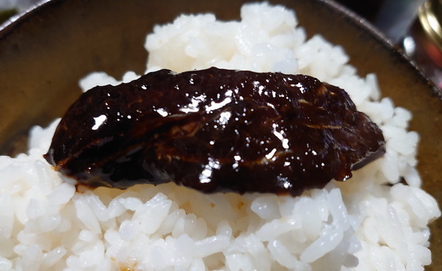 Photos: マグロほほ肉のニンニクショウガ醤油漬け2