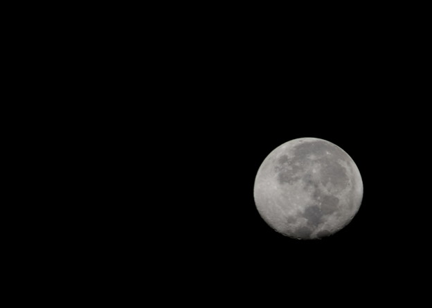 写真: Full Moon + 2.5 days 9-23-21