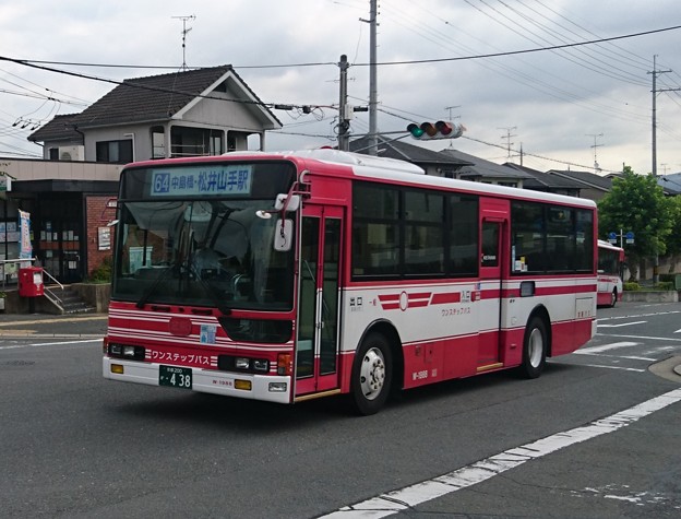 写真: 京阪バス　４・３８