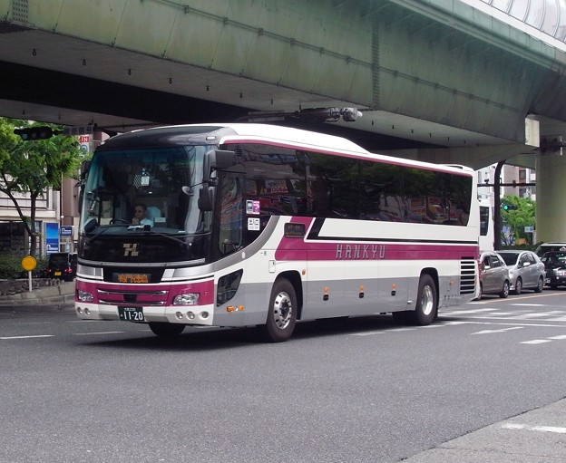 阪急バス　11−20