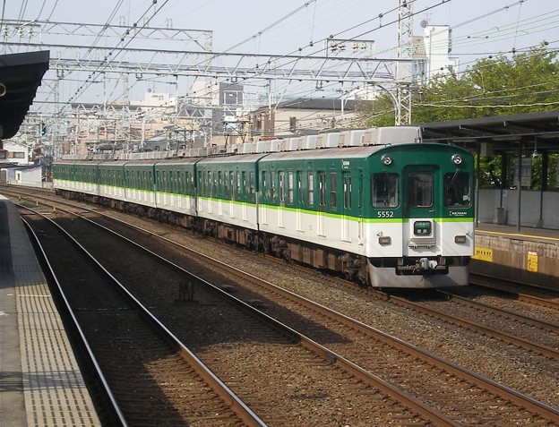 写真: 京阪5000系