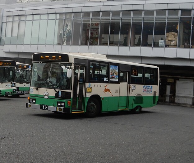 写真: 奈良交通【教習車１】５６９
