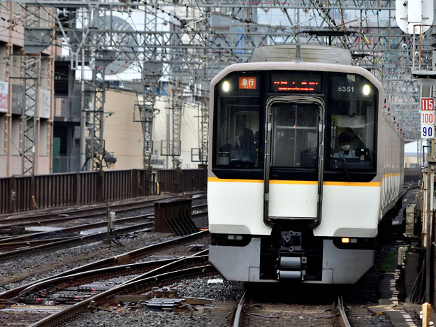 2020_0910_164537　大阪線の5820系