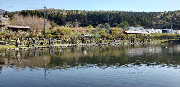 写真: 群馬フィッシングセンター中ノ沢 14周年記念ペア釣り大会