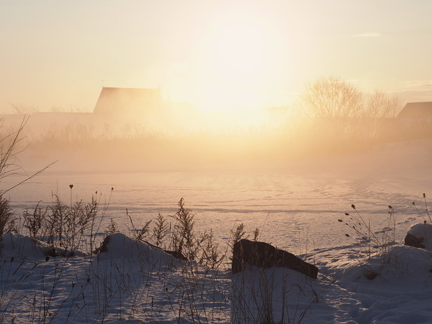 写真: 氷点下23℃の日の出